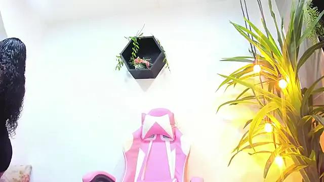 Marilyn_Blakee from StripChat is Freechat