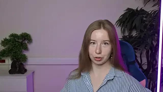 Check-out our cam rooms range and converse on a personal level with our delicious livecams streamers, showing off their spicy curves and toys.