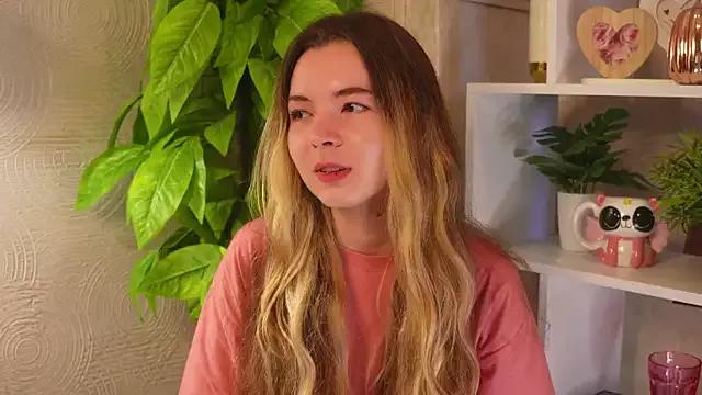 Check-out our cam rooms range and converse on a personal level with our delicious livecams streamers, showing off their spicy curves and toys.