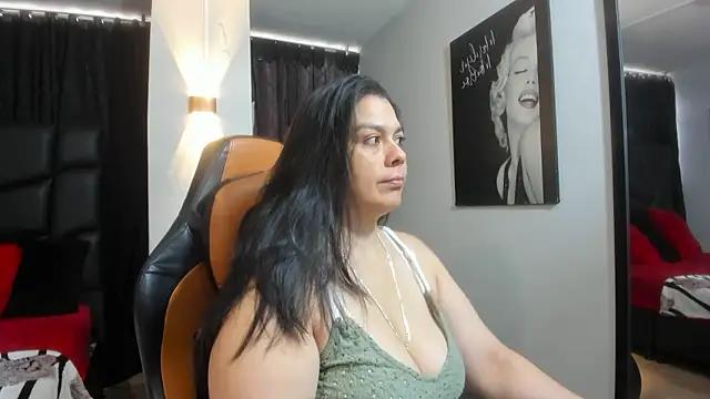 Check-out our cam rooms range and converse on a personal level with our delicious livecams streamers, showing off their spicy curves and toys.