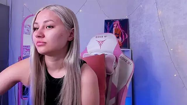 Mary_Blair from StripChat is Freechat