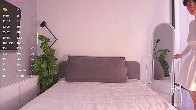 Check-out our cam rooms range and converse on a personal level with our delicious livecams streamers, showing off their spicy curves and toys.