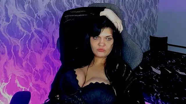 Check-out our cam rooms range and converse on a personal level with our delicious livecams streamers, showing off their spicy curves and toys.