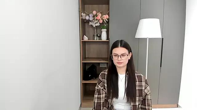 MaryIouiseBroome from StripChat is Freechat