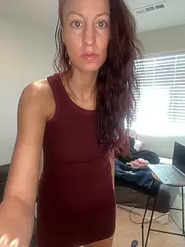 MasterDsSlaveAnneNayXO from StripChat is Freechat