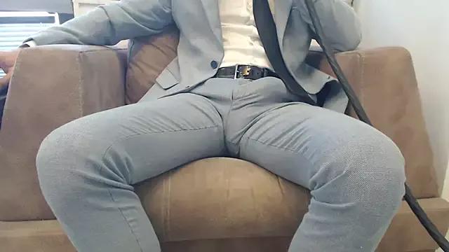 masterxmonster from StripChat is Freechat