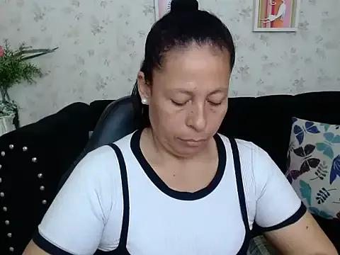 mature_martina from StripChat is Freechat