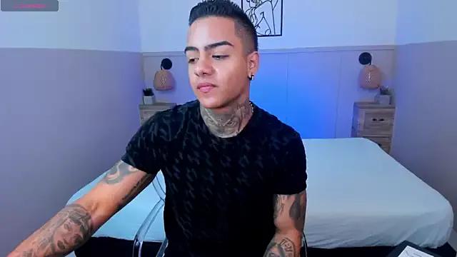 MaxSteel98 from StripChat is Freechat