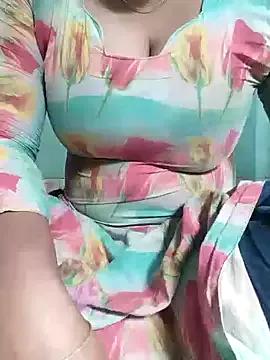 Maya-22 from StripChat is Freechat