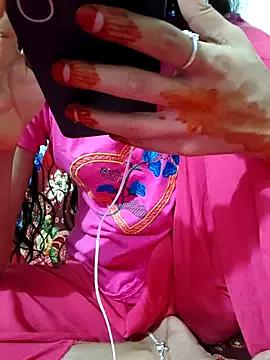 maya-Couple19 from StripChat is Freechat