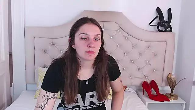 MayaFlirt from StripChat is Freechat