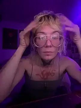 mayahoney_gfe from StripChat is Freechat