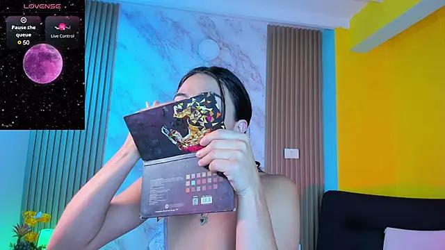 Check-out our cam rooms range and converse on a personal level with our delicious livecams streamers, showing off their spicy curves and toys.