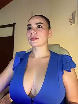 MeganDupont from StripChat is Freechat