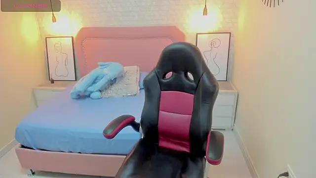 MEGANZARICK from StripChat is Freechat