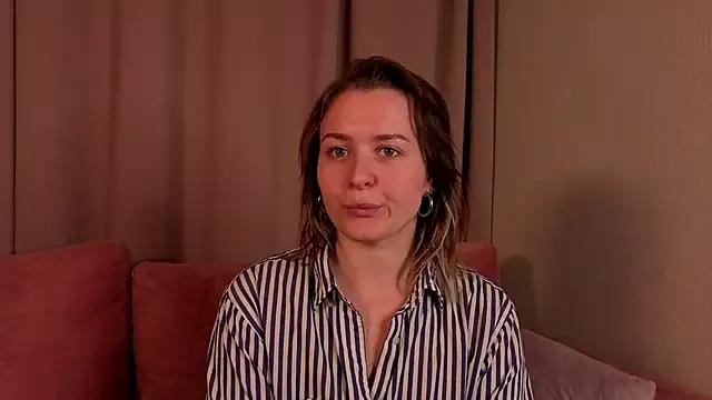 MeghanEdge from StripChat is Freechat