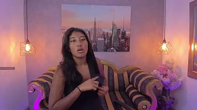 melany_brunette from StripChat is Freechat