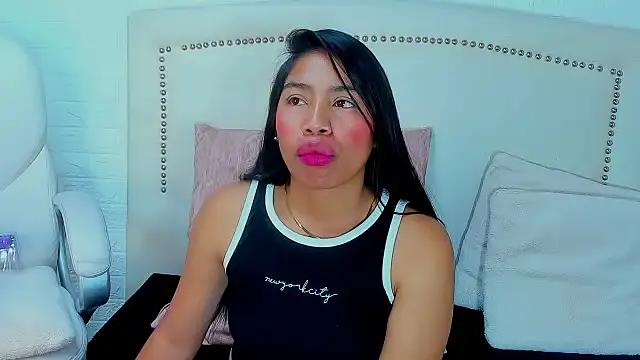 MelanyAndRizosss from StripChat is Freechat