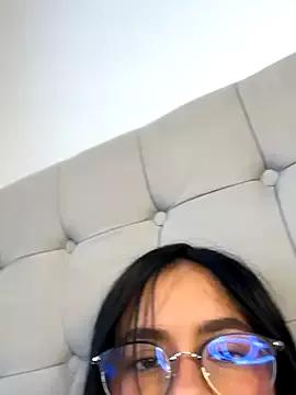 Melissa_coch from StripChat is Freechat