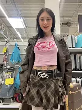 Check-out our cam rooms range and converse on a personal level with our delicious livecams streamers, showing off their spicy curves and toys.