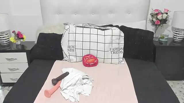 Check-out our cam rooms range and converse on a personal level with our delicious livecams streamers, showing off their spicy curves and toys.