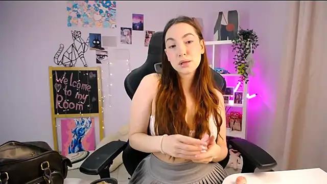 Check-out our cam rooms range and converse on a personal level with our delicious livecams streamers, showing off their spicy curves and toys.