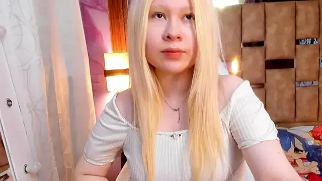 Melody_Lolii from StripChat is Freechat