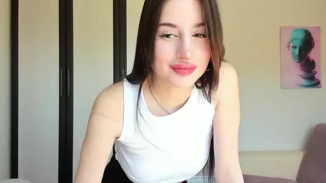 meowallen from StripChat is Freechat