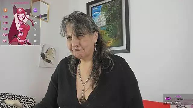 merlyna_goldens from StripChat is Freechat