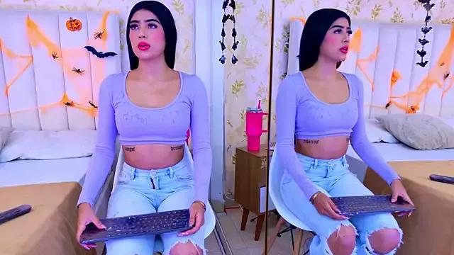 Check-out our cam rooms range and converse on a personal level with our delicious livecams streamers, showing off their spicy curves and toys.