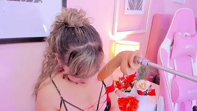 Check-out our cam rooms range and converse on a personal level with our delicious livecams streamers, showing off their spicy curves and toys.