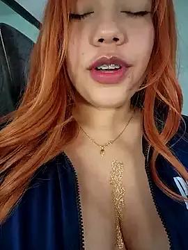 Photos of miafresa_hot from StripChat is Freechat