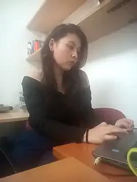 miarosse22 from StripChat is Freechat