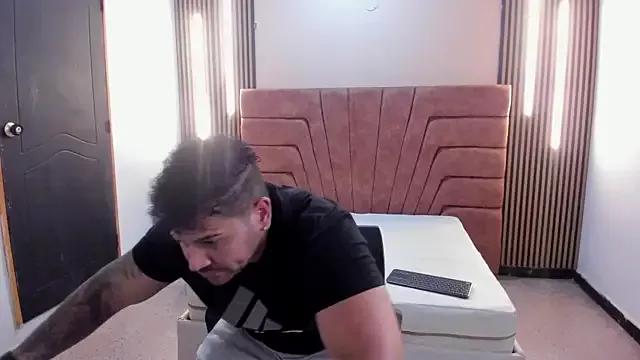 michael_hill1 from StripChat is Freechat
