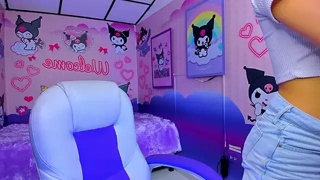 Check-out our cam rooms range and converse on a personal level with our delicious livecams streamers, showing off their spicy curves and toys.