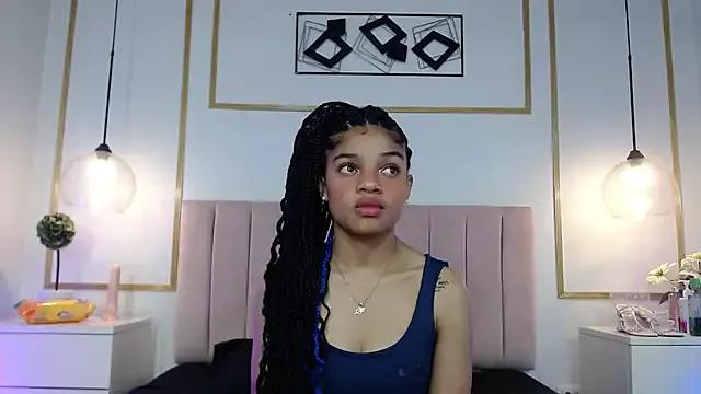 MichelleLebron from StripChat is Freechat