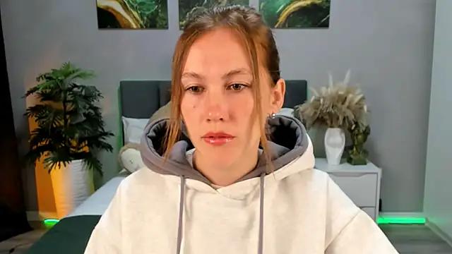 MichelleOrtis from StripChat is Freechat