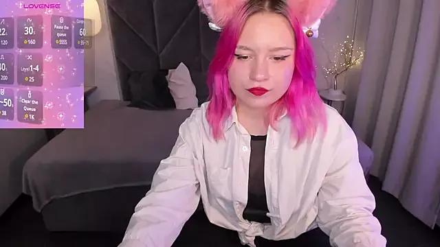 MichelleRebel from StripChat is Freechat