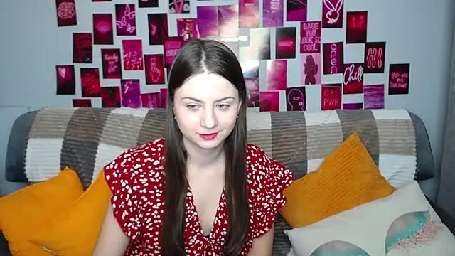 Check-out our cam rooms range and converse on a personal level with our delicious livecams streamers, showing off their spicy curves and toys.