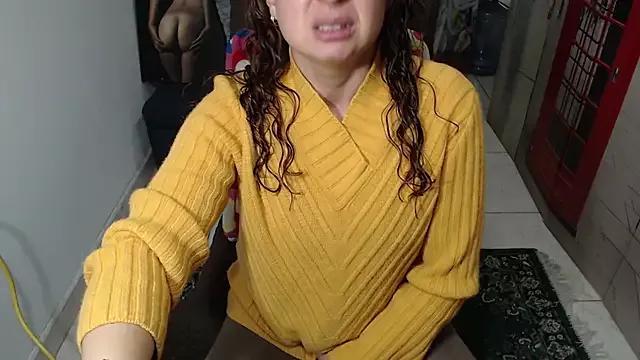 Milf_Valeria from StripChat is Freechat