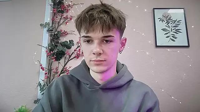 Milk_Guy from StripChat is Freechat