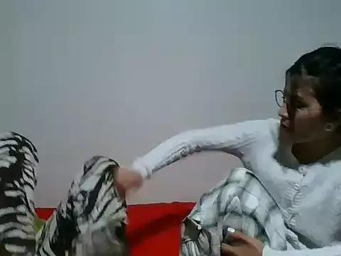milkxxicecream from StripChat is Freechat
