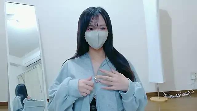 Mimi-Dreammood from StripChat is Freechat