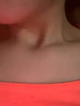 Mimisixo from StripChat is Freechat