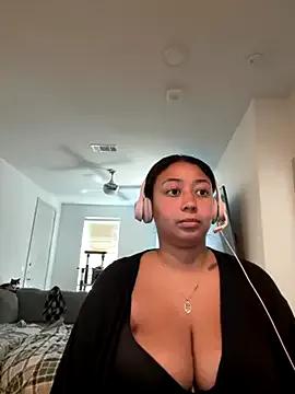 minhaa_gamer from StripChat is Freechat