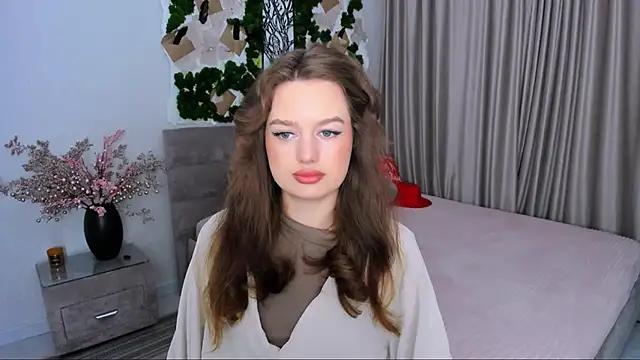 MiracleCurly from StripChat is Freechat