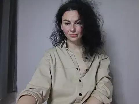 MiraLove362 from StripChat is Freechat