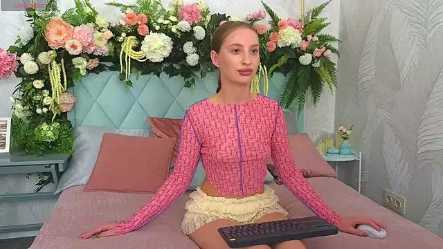 Check-out our cam rooms range and converse on a personal level with our delicious livecams streamers, showing off their spicy curves and toys.