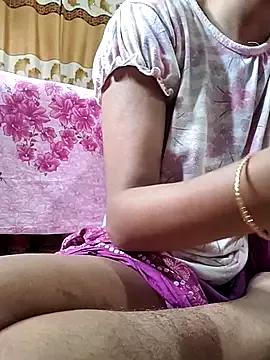 miss-amelia9 from StripChat is Freechat
