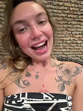 Check-out our cam rooms range and converse on a personal level with our delicious livecams streamers, showing off their spicy curves and toys.